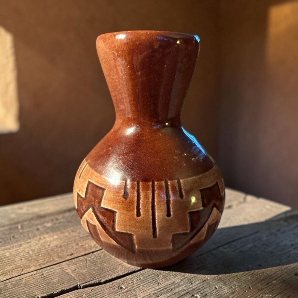 Native American Sioux Pottery Vase Signed by Swift Eagle VTG 1970s 4.25 In.